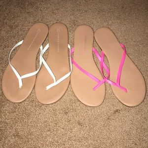 Lauren Conrad flip-flops